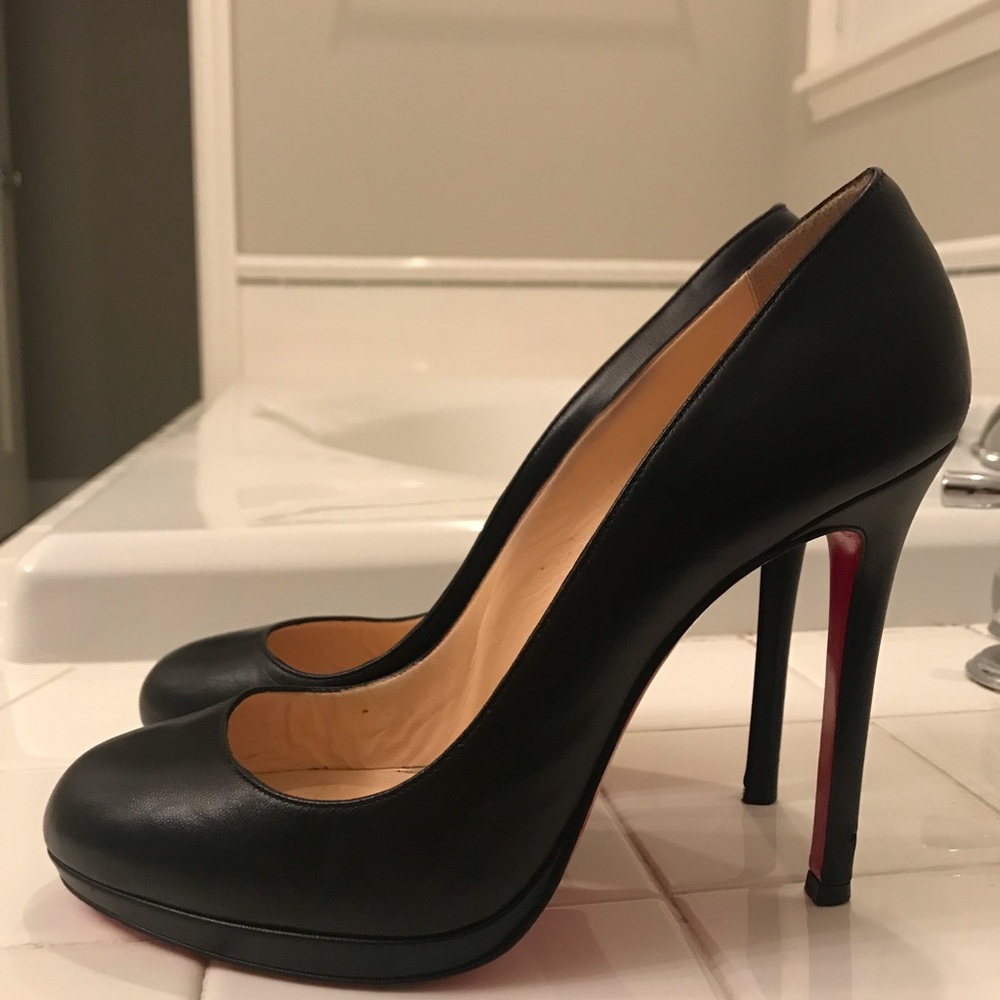 Christian Louboutin Classic heels